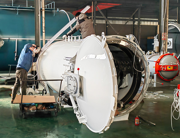 全自动引擎盖热压罐